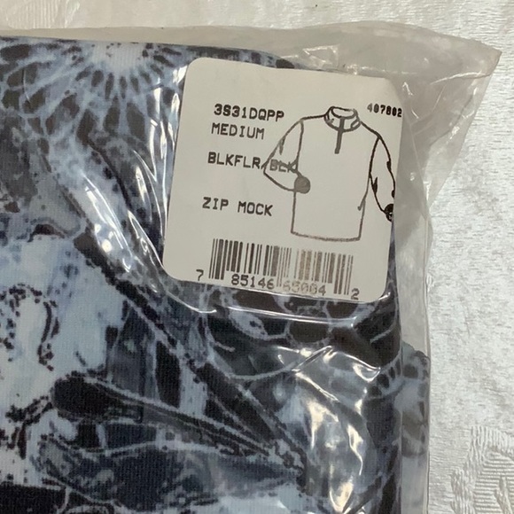 PMX ZIP MOCK NECK TOP- Black/Blue Floral Print - Picture 10 of 11